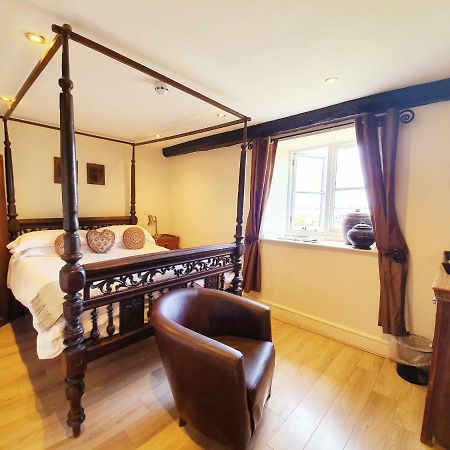 The Old Lodge Stroud  Eksteriør bilde