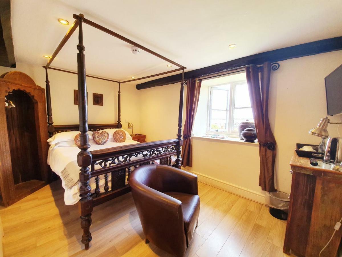 The Old Lodge Stroud  Eksteriør bilde